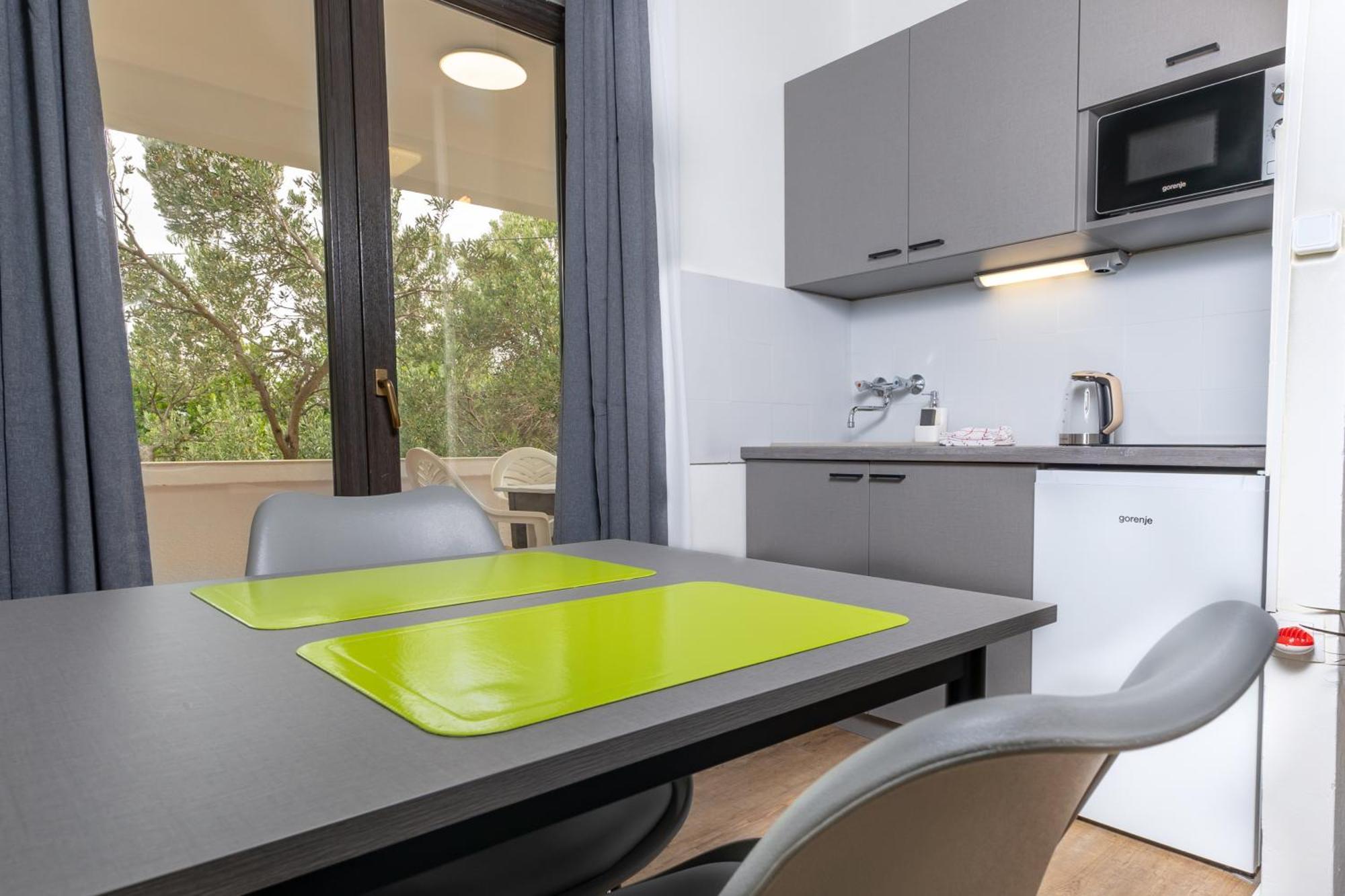 Apartments Dida Sime Стариград-Пакленица Стая снимка