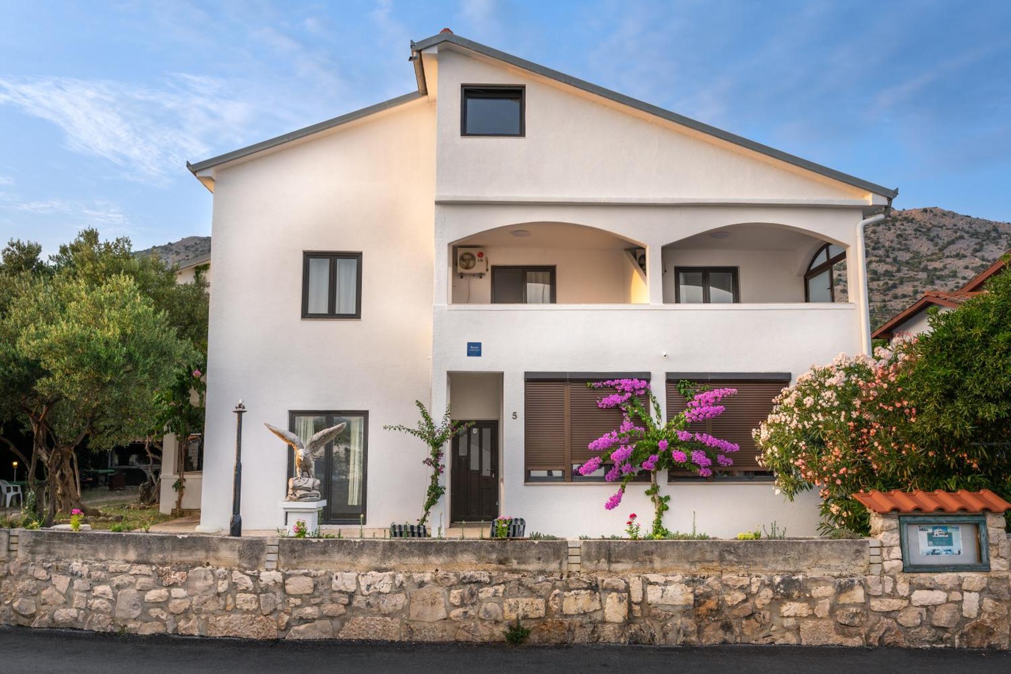 Apartments Dida Sime Стариград-Пакленица Екстериор снимка